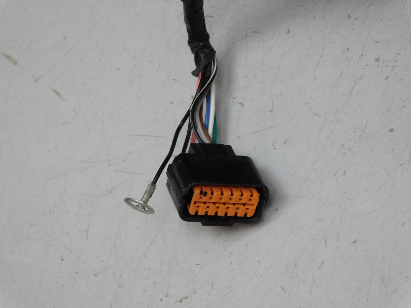 Зеркало правое электрическое