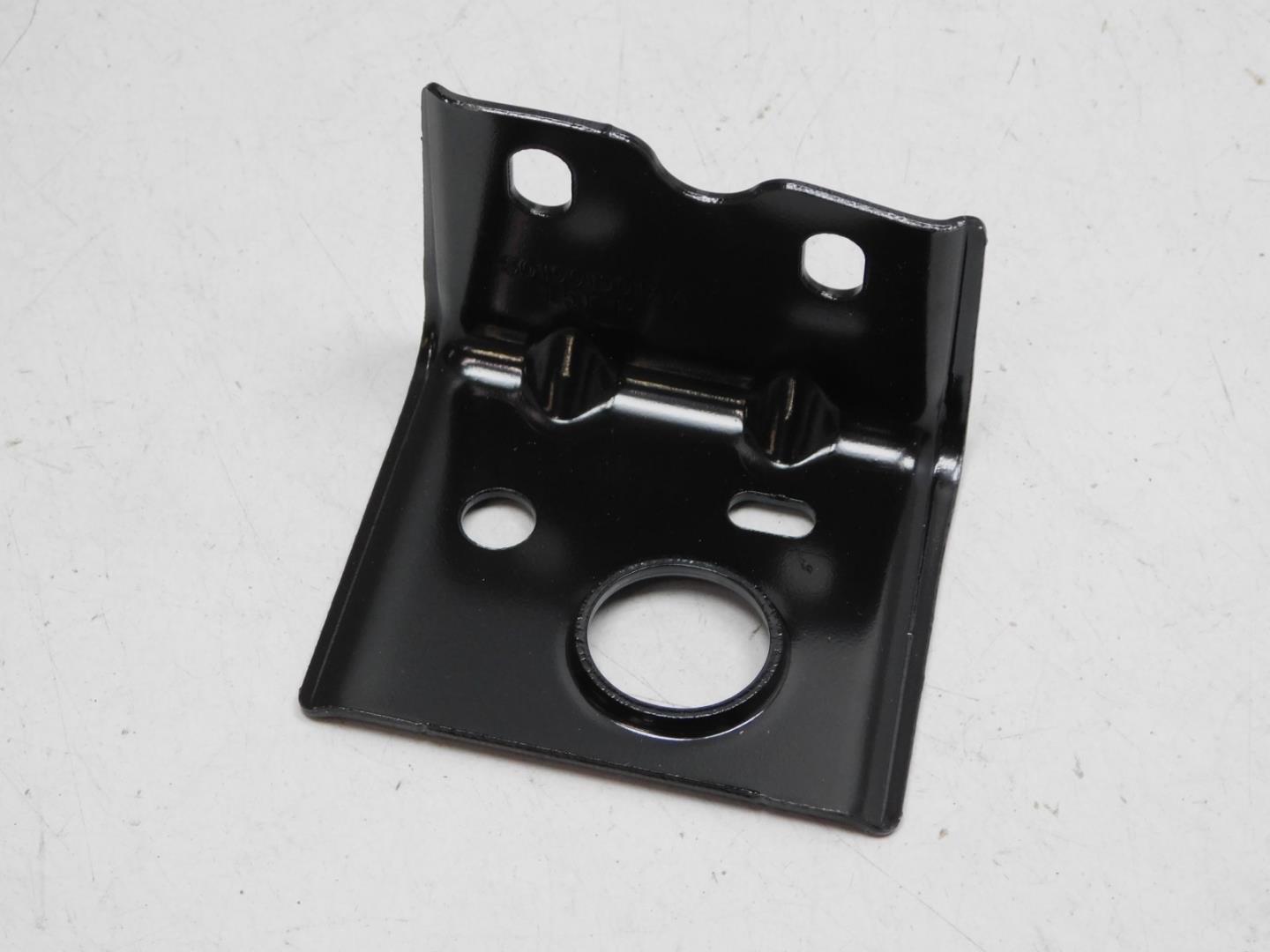 Кронштейн радиатора