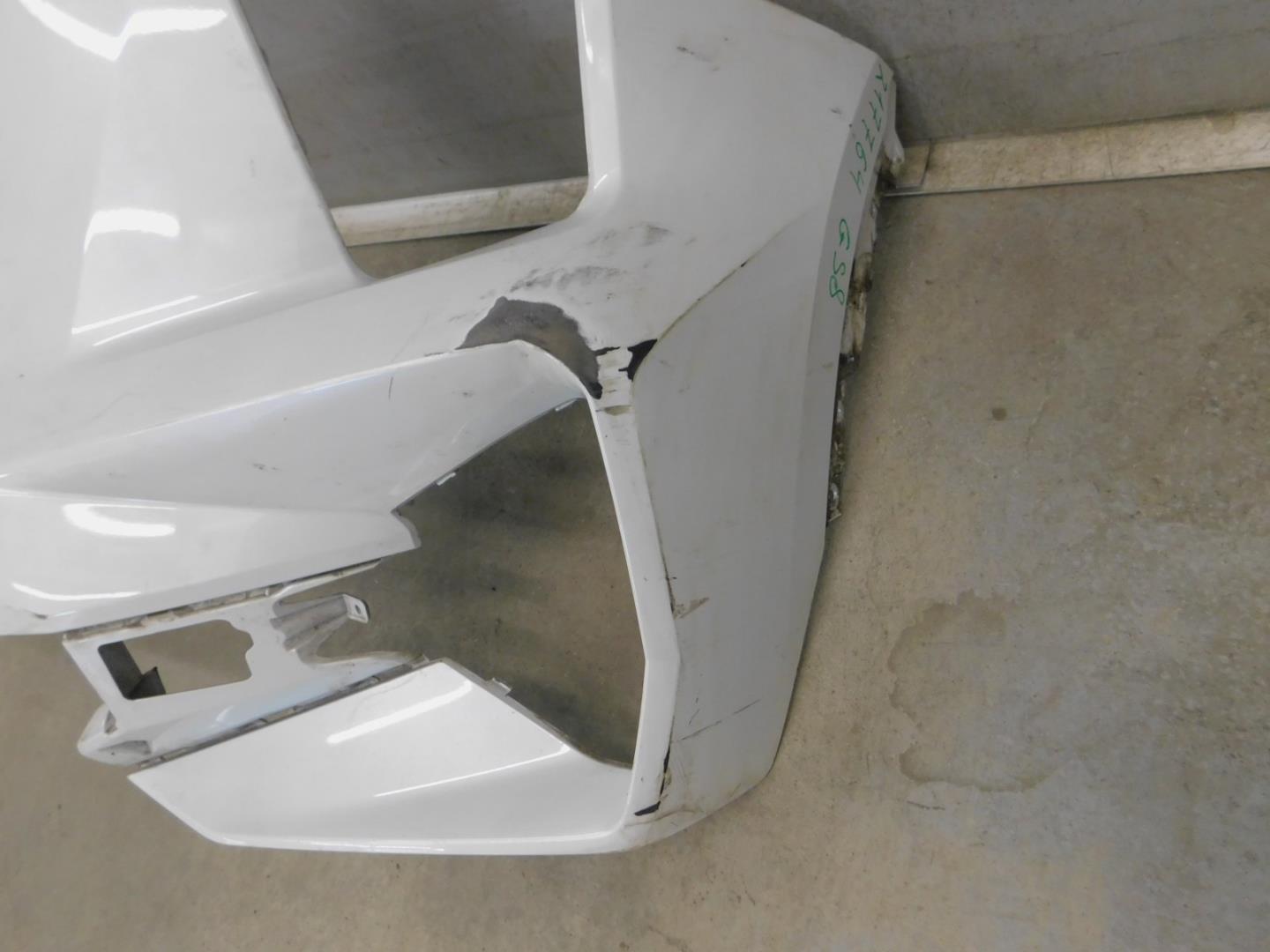 Бампер передний