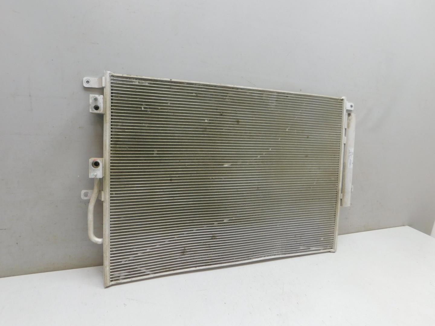 Радиатор кондиционера / конденсер
