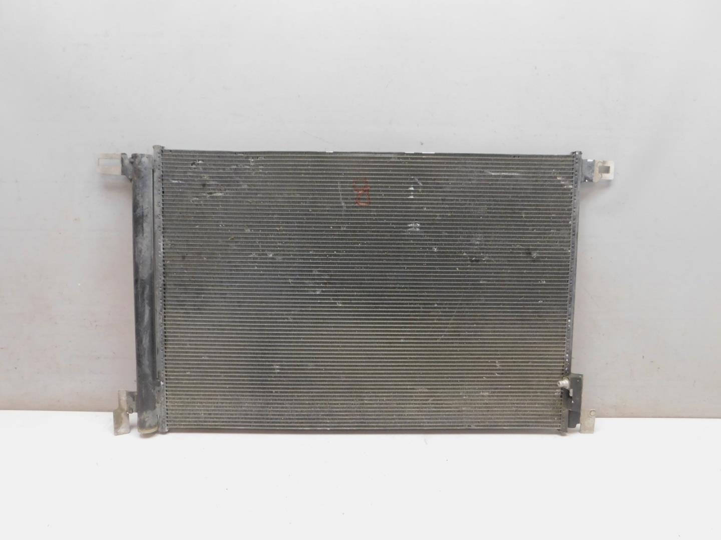 Радиатор кондиционера / конденсер