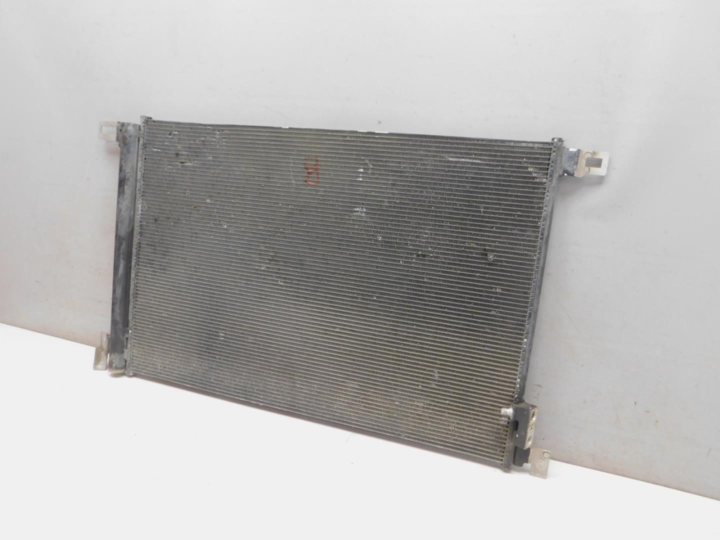 Радиатор кондиционера / конденсер