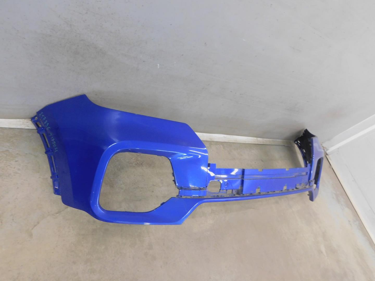 Бампер передний