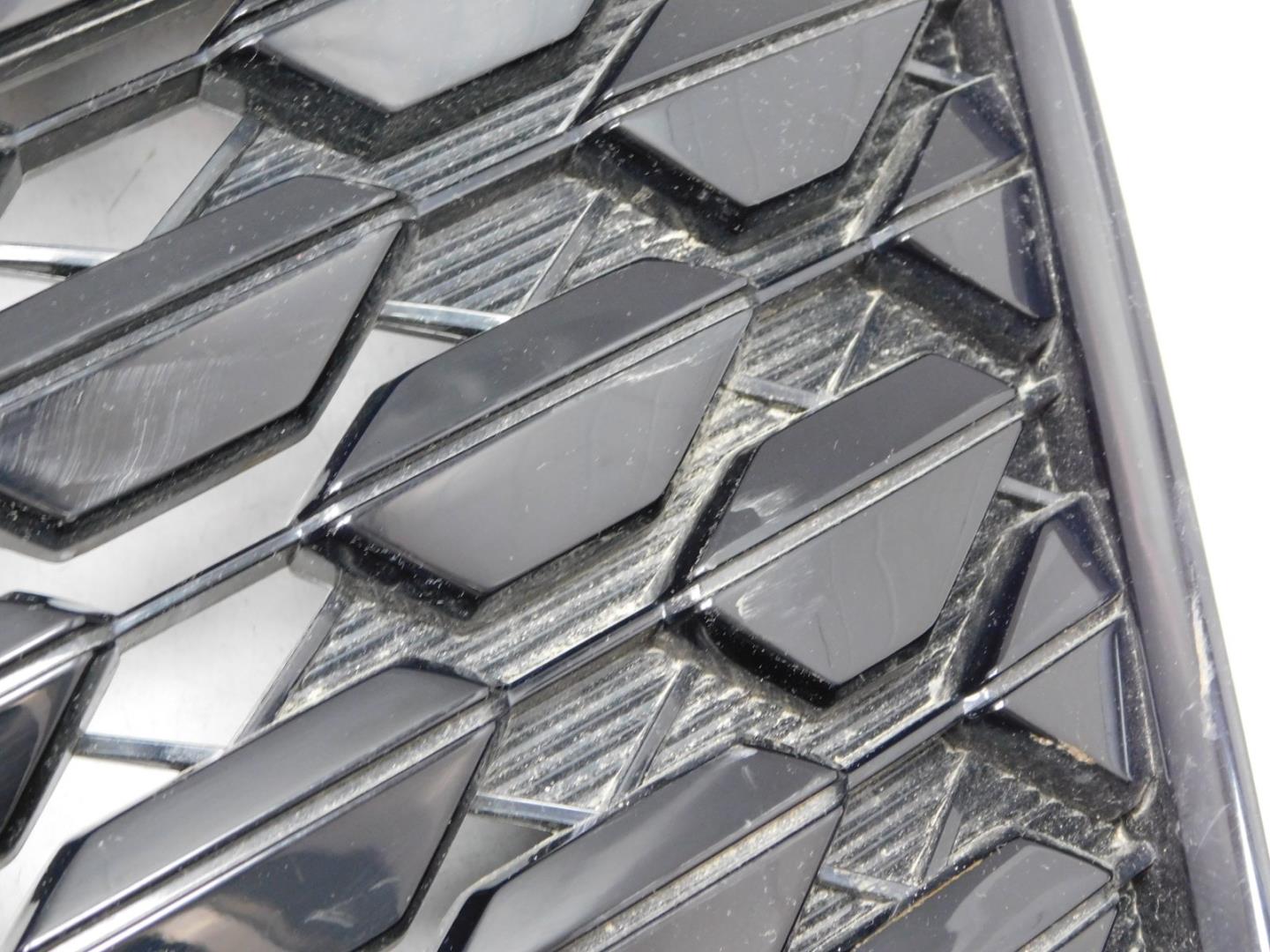 Решетка радиатора