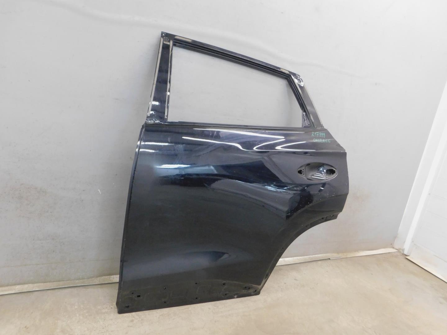 Дверь задняя левая