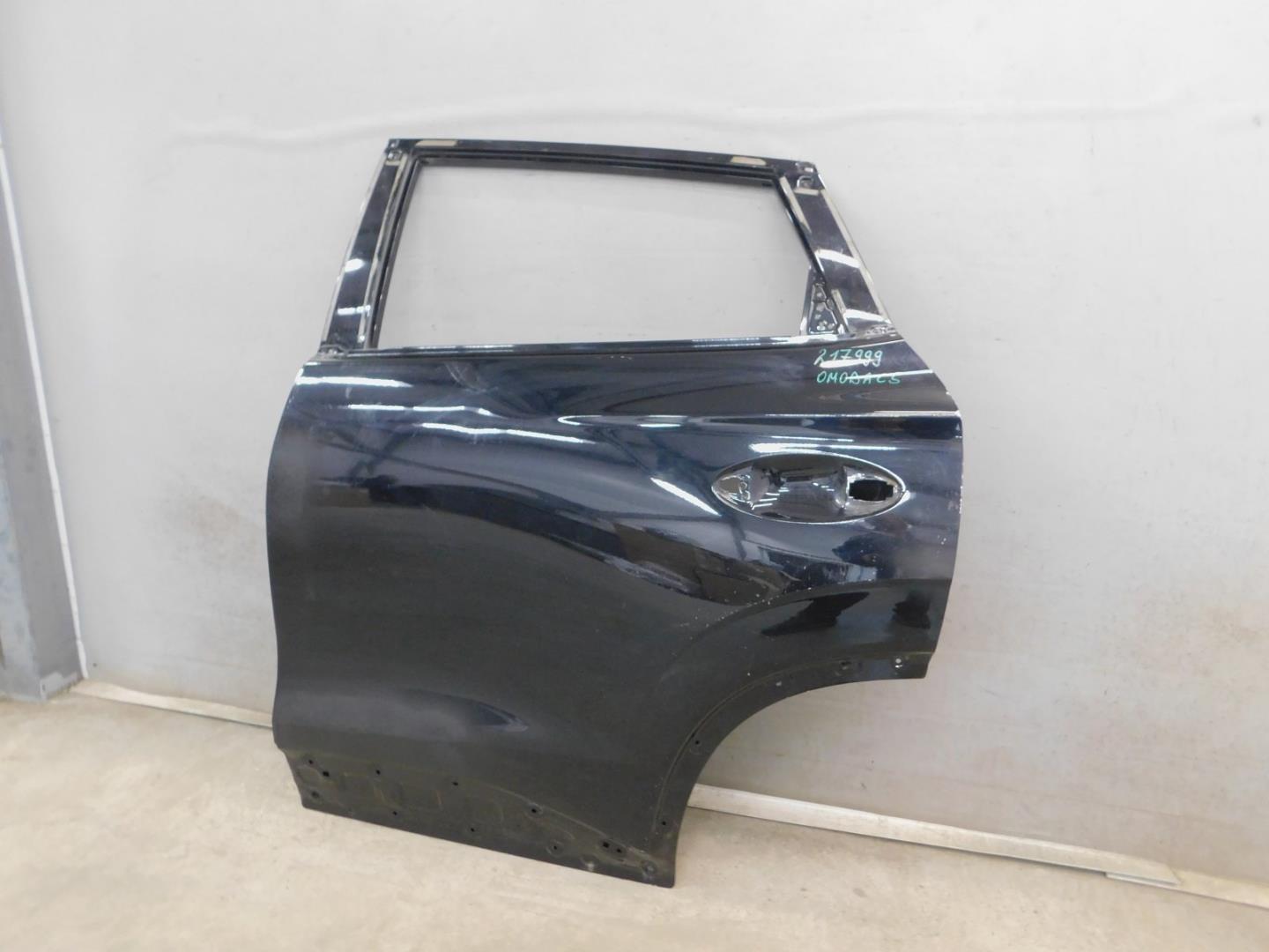 Дверь задняя левая