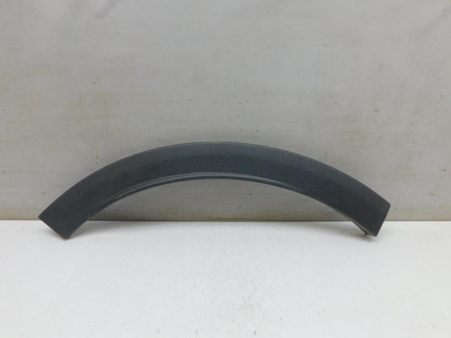 Накладка заднего крыла правого