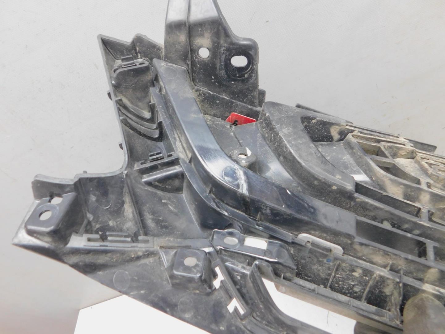 Решетка радиатора