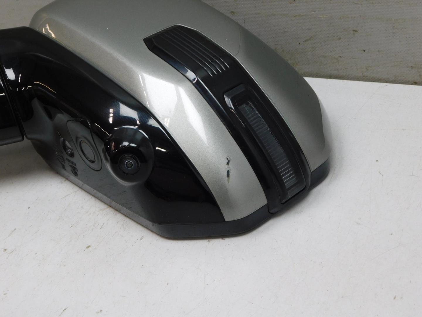 Зеркало левое электрическое