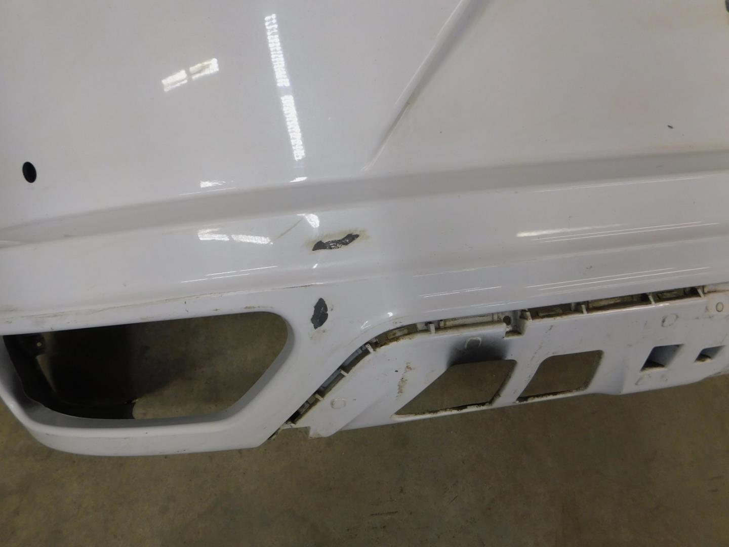 Бампер задний