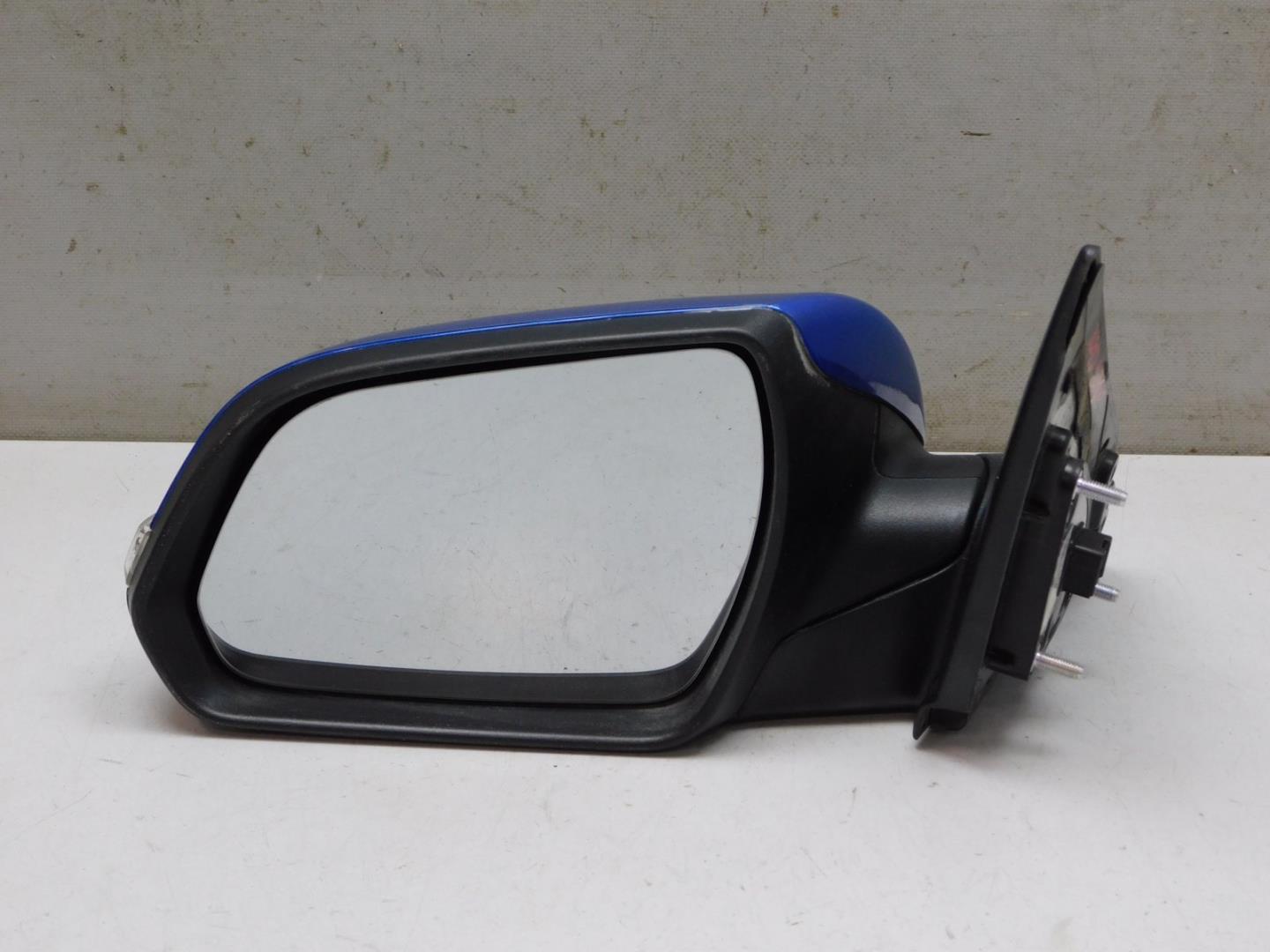 Зеркало левое электрическое