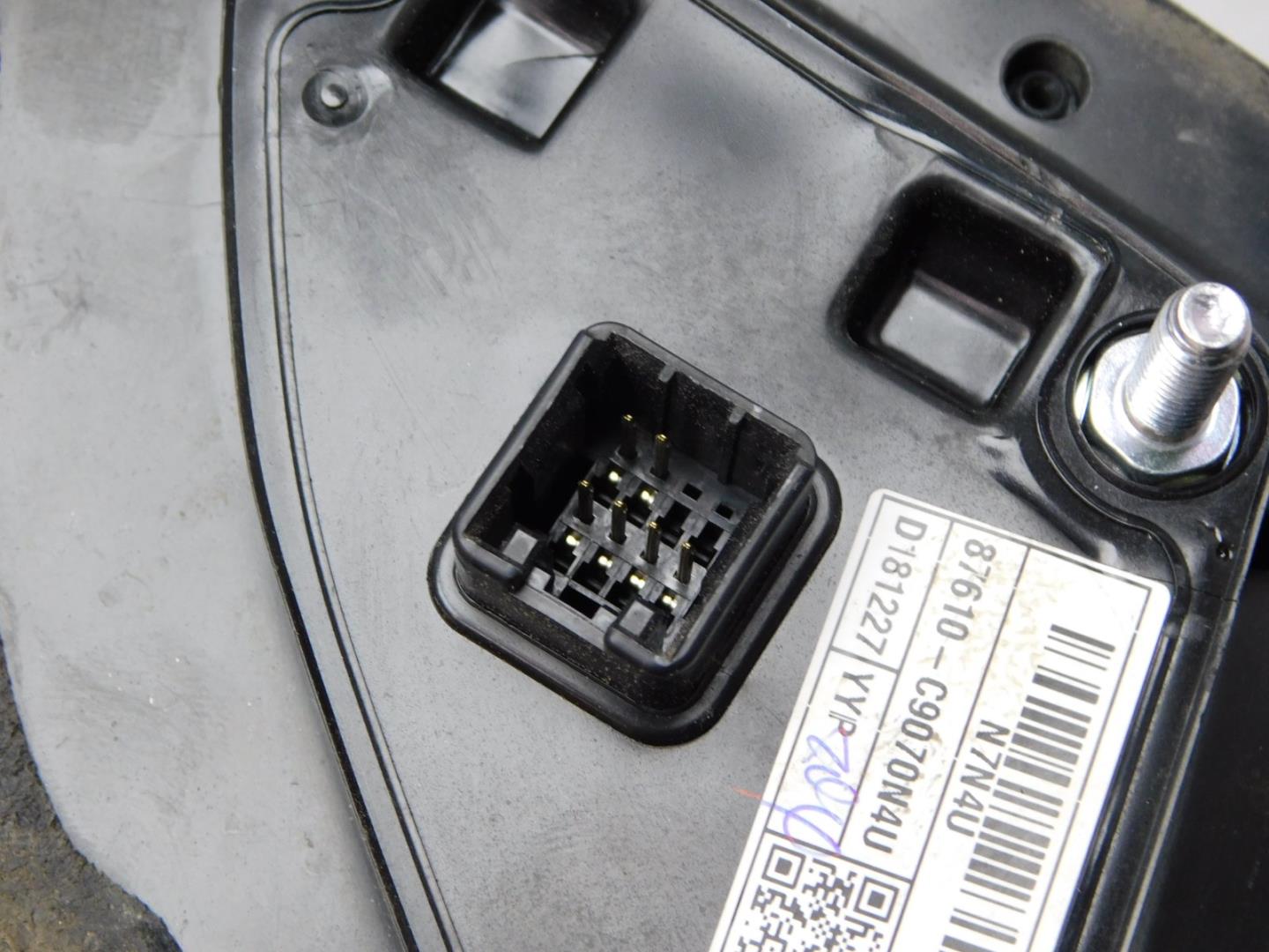 Зеркало левое электрическое