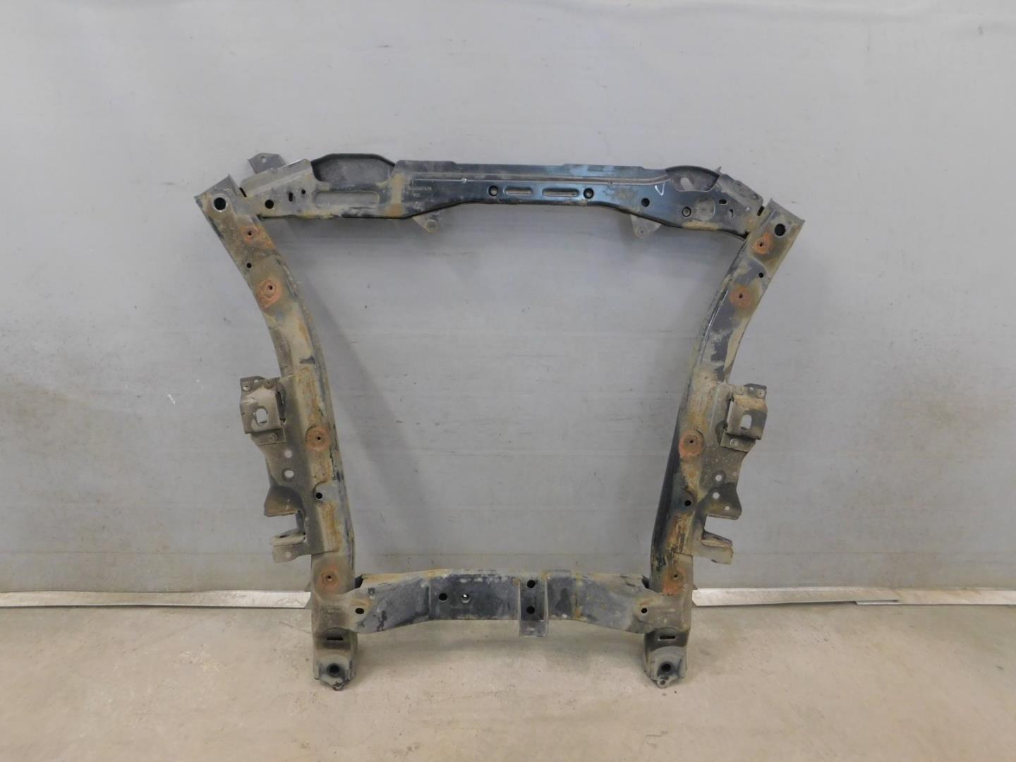 Балка подмоторная