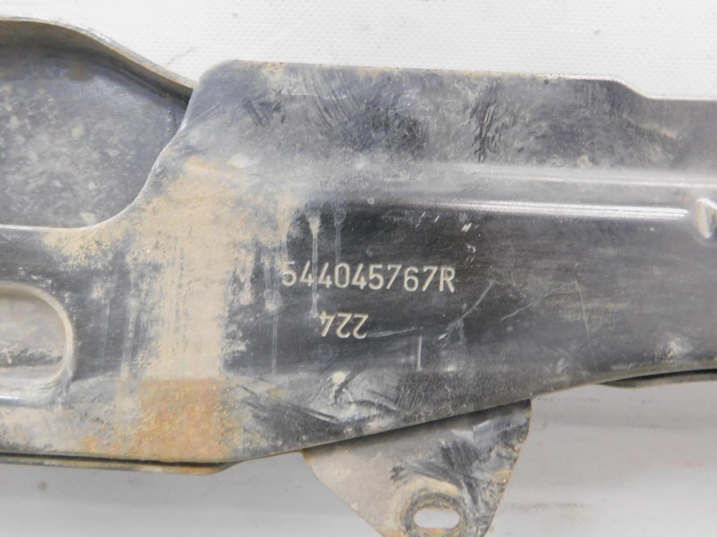 Балка подмоторная