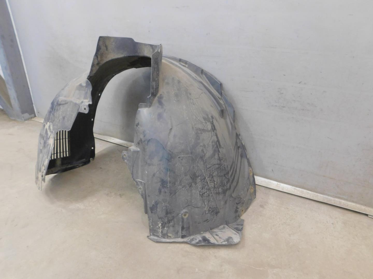 Локер передний правый