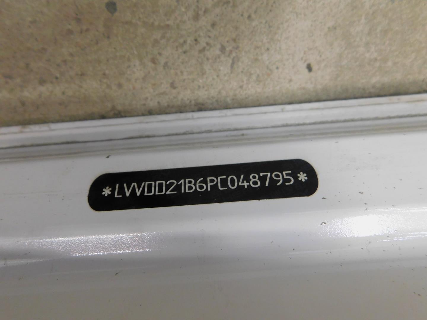 Дверь багажника