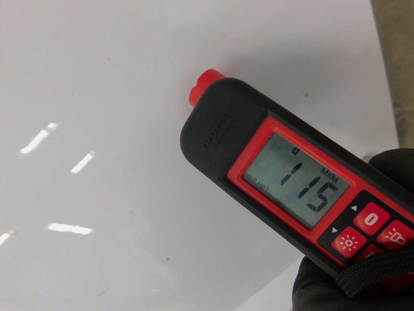 Дверь багажника