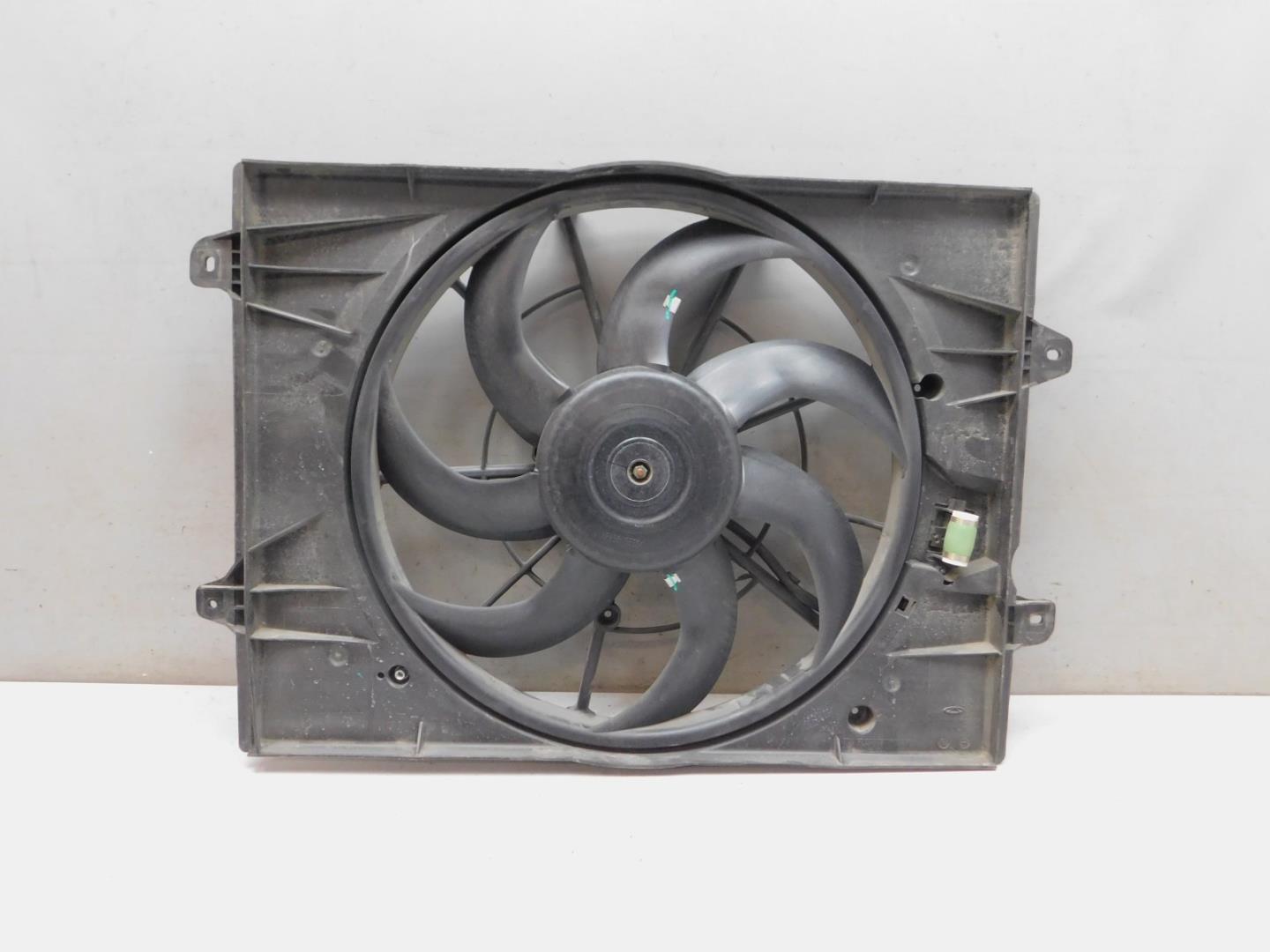 Диффузор вентилятора