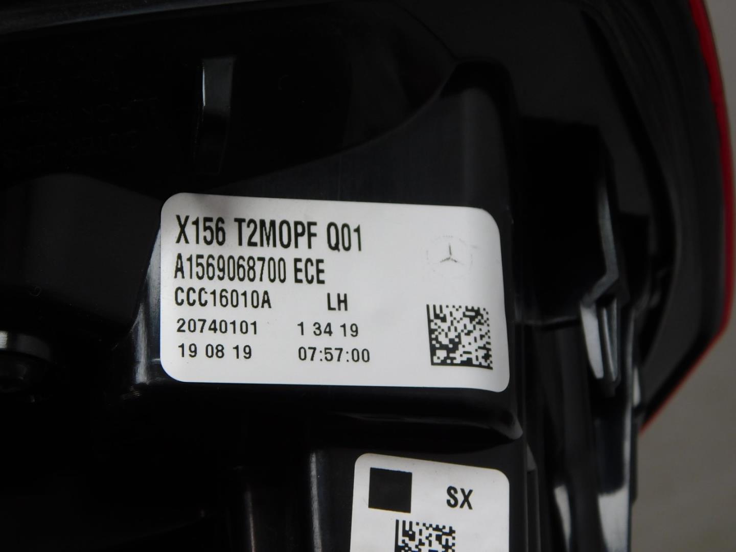 Фонарь задний внутренний левый