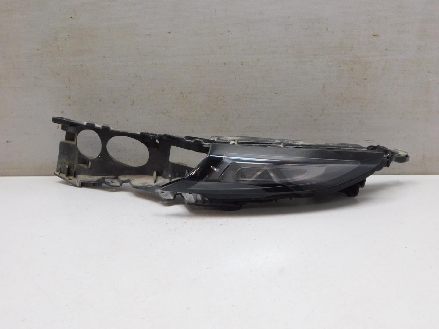 Указатель поворота левый