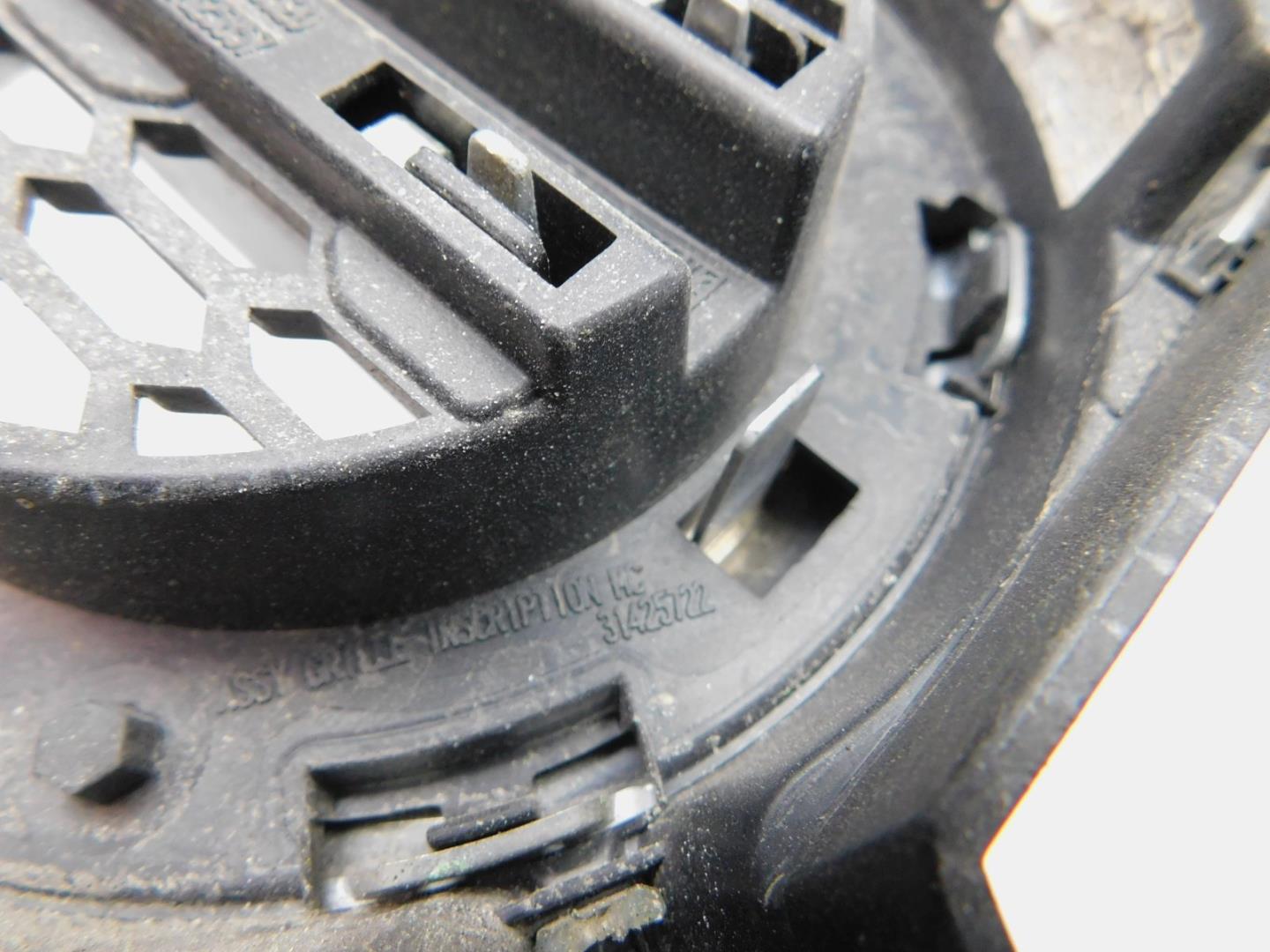 Решетка радиатора