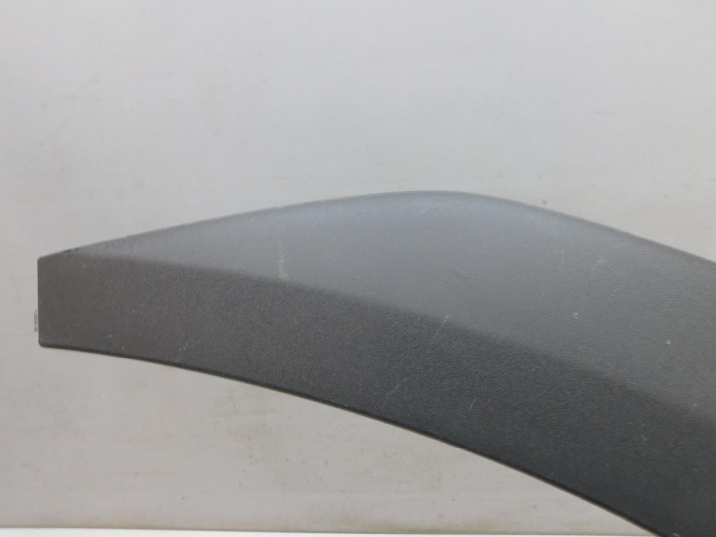 Накладка двери задней левой