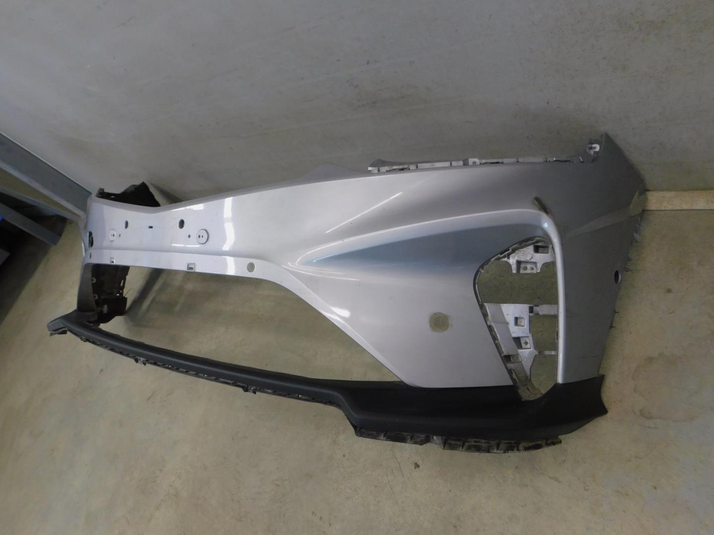 Бампер передний