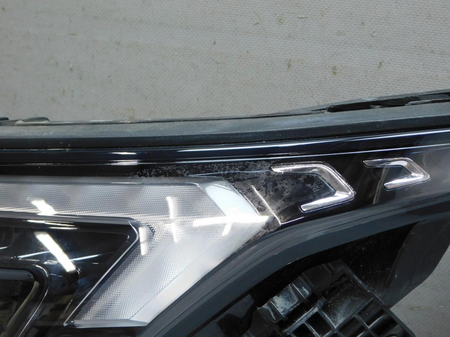 Габарит передний левый