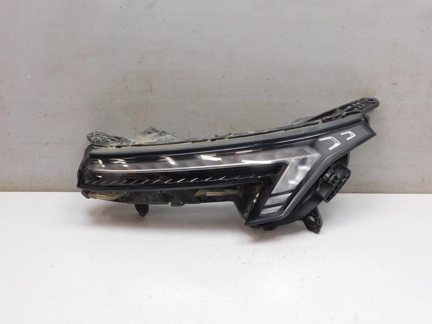 Габарит передний левый