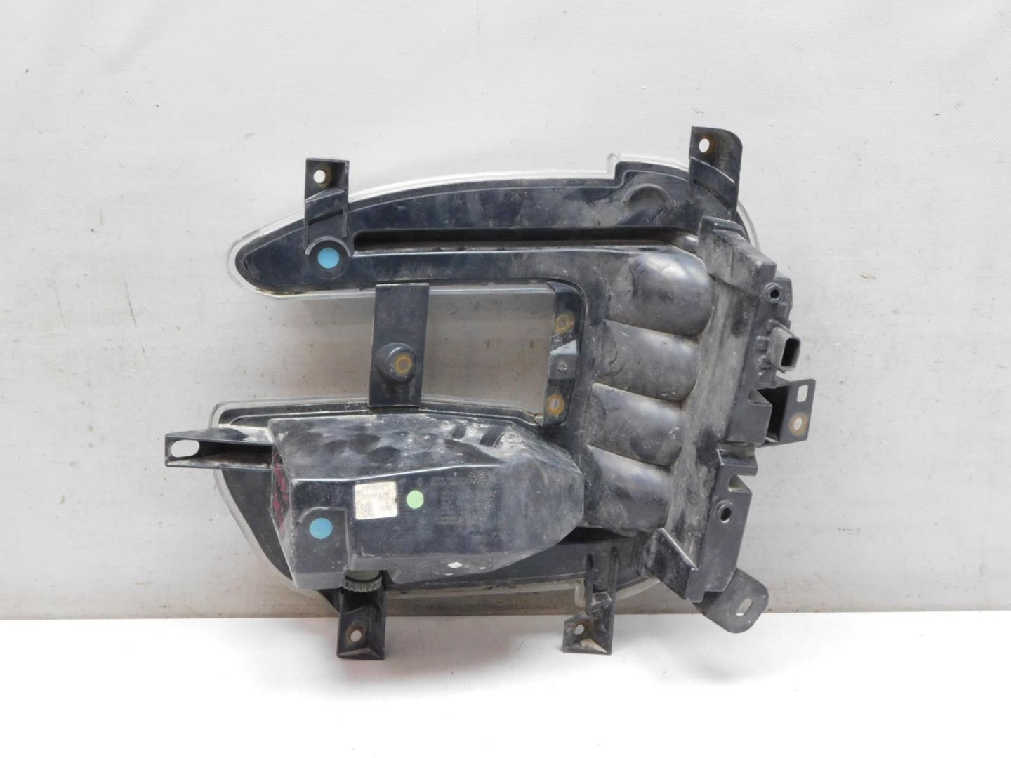 Габарит передний правый для Kaptur (XHA) 2016-2022