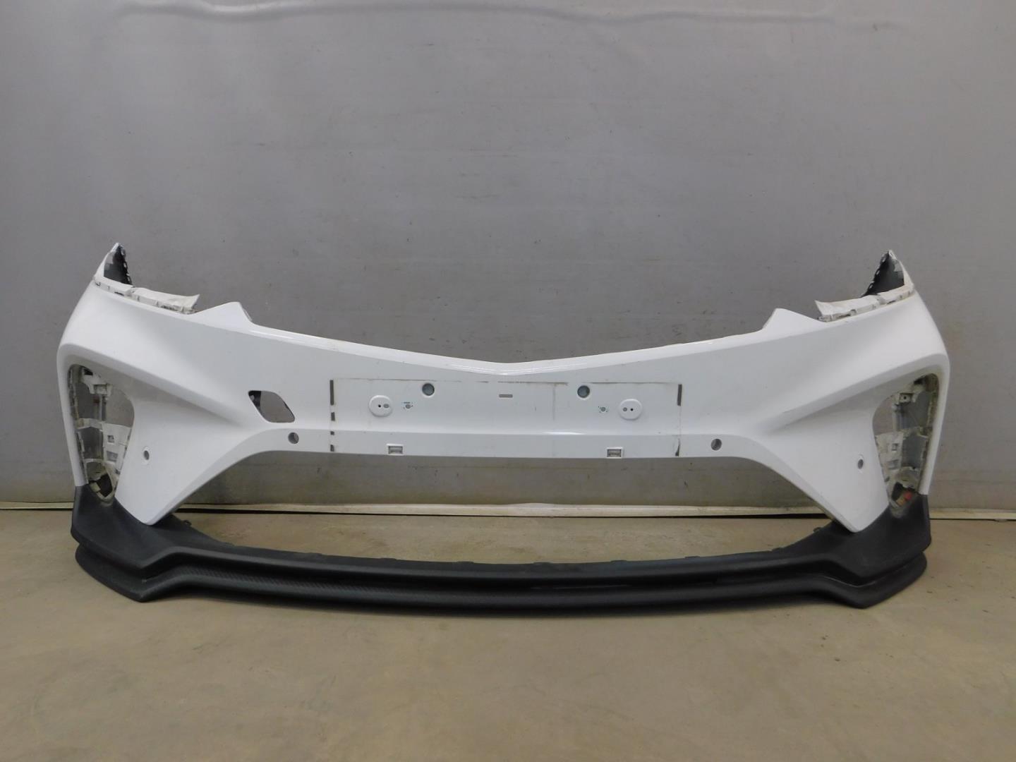 Бампер передний