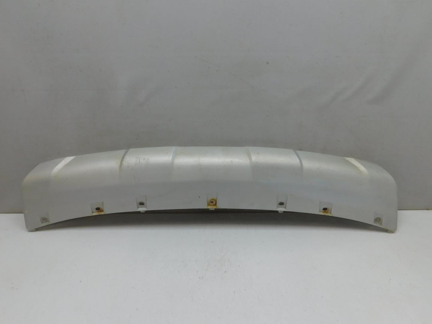 Накладка переднего бампера