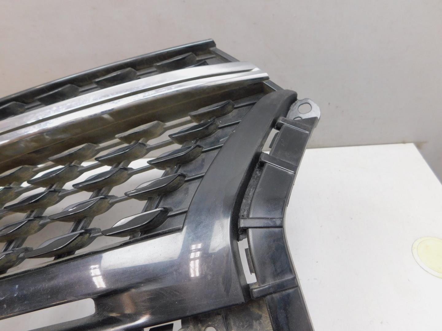 Решетка радиатора