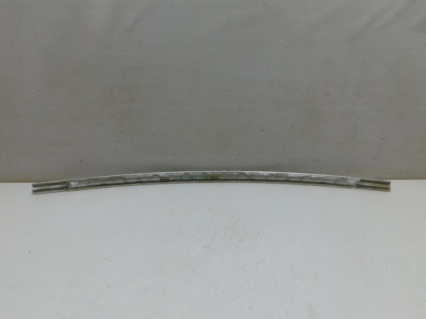 Накладка двери багажника