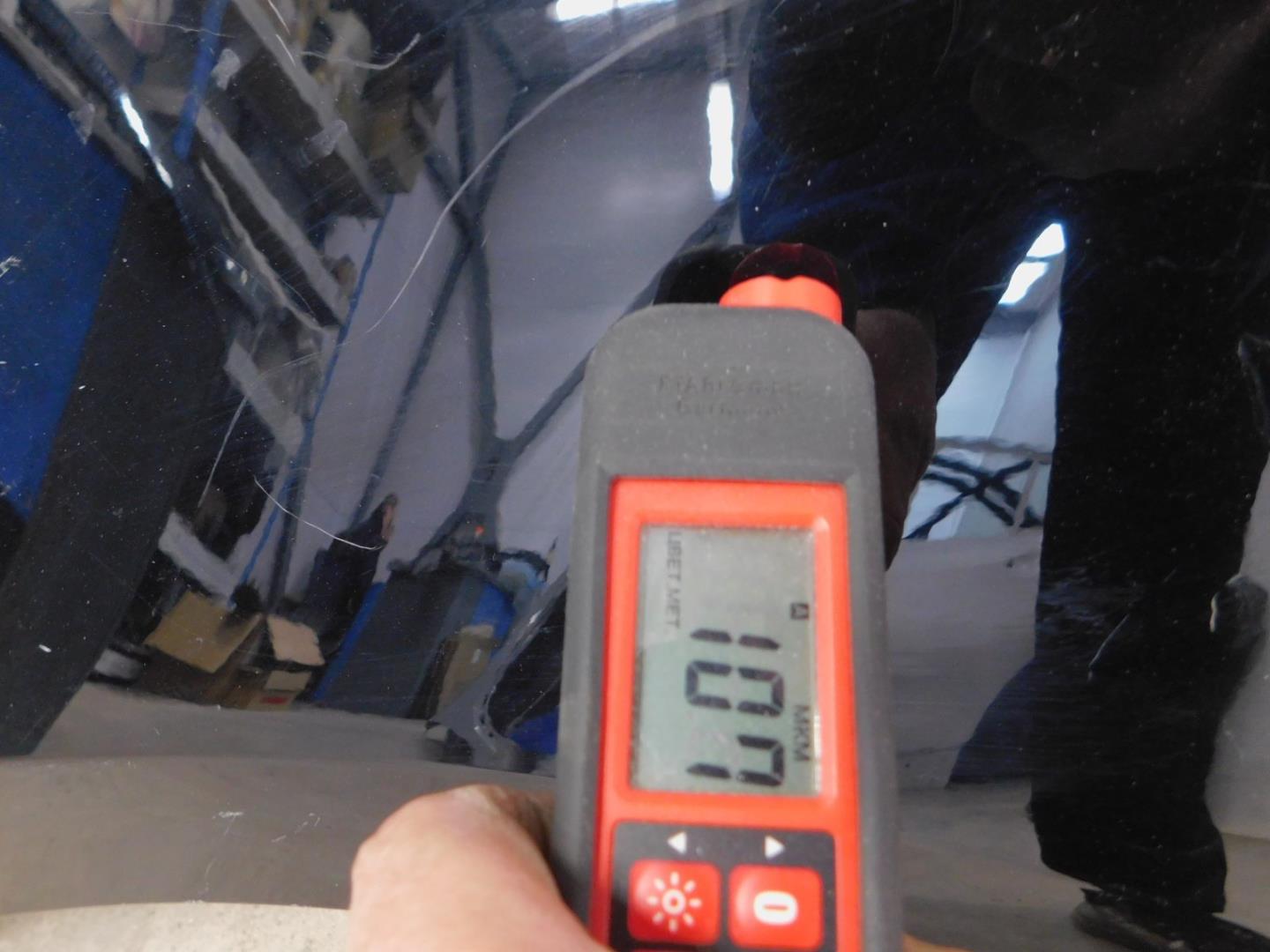 Крыло переднее левое