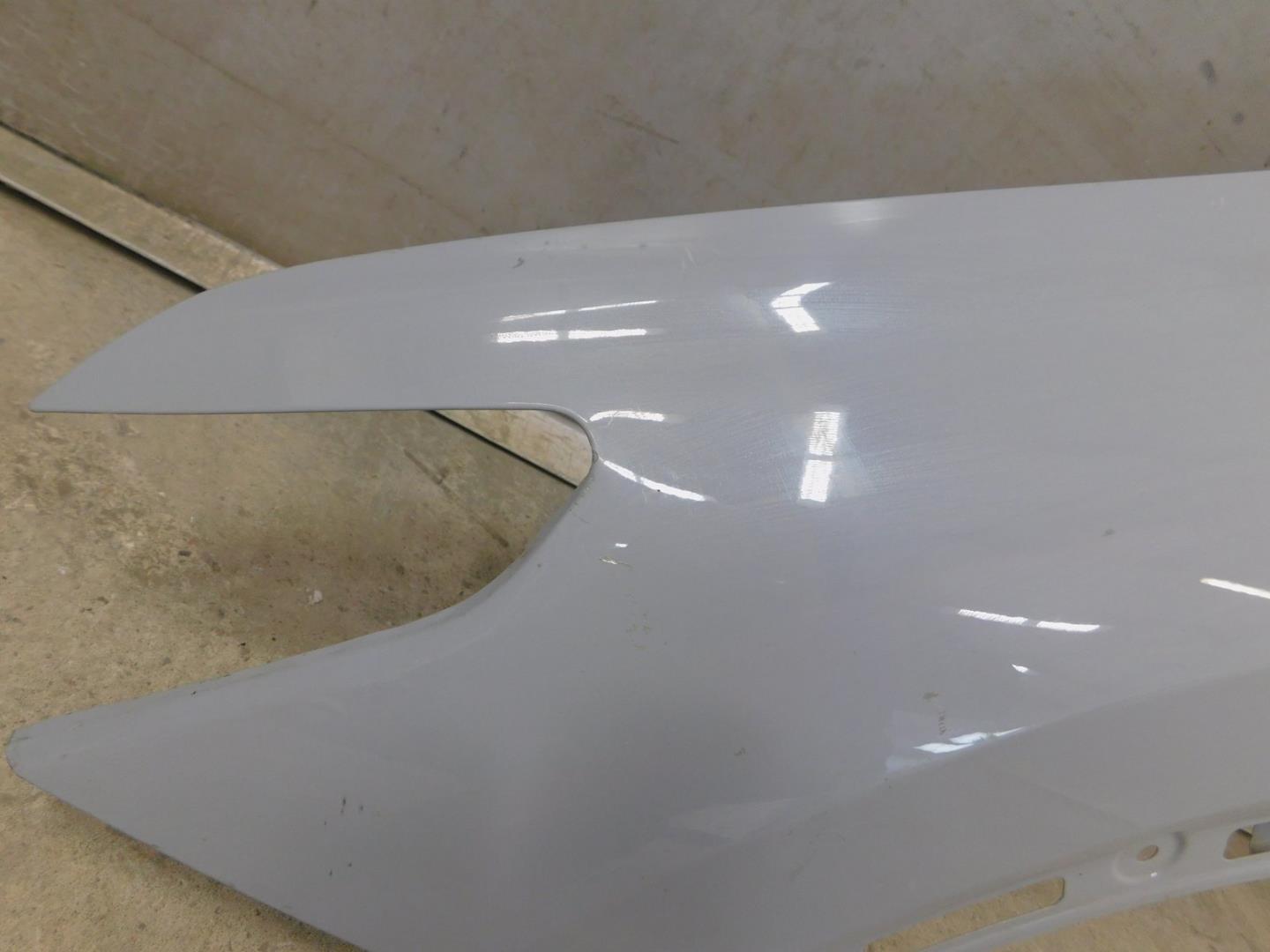 Крыло переднее левое