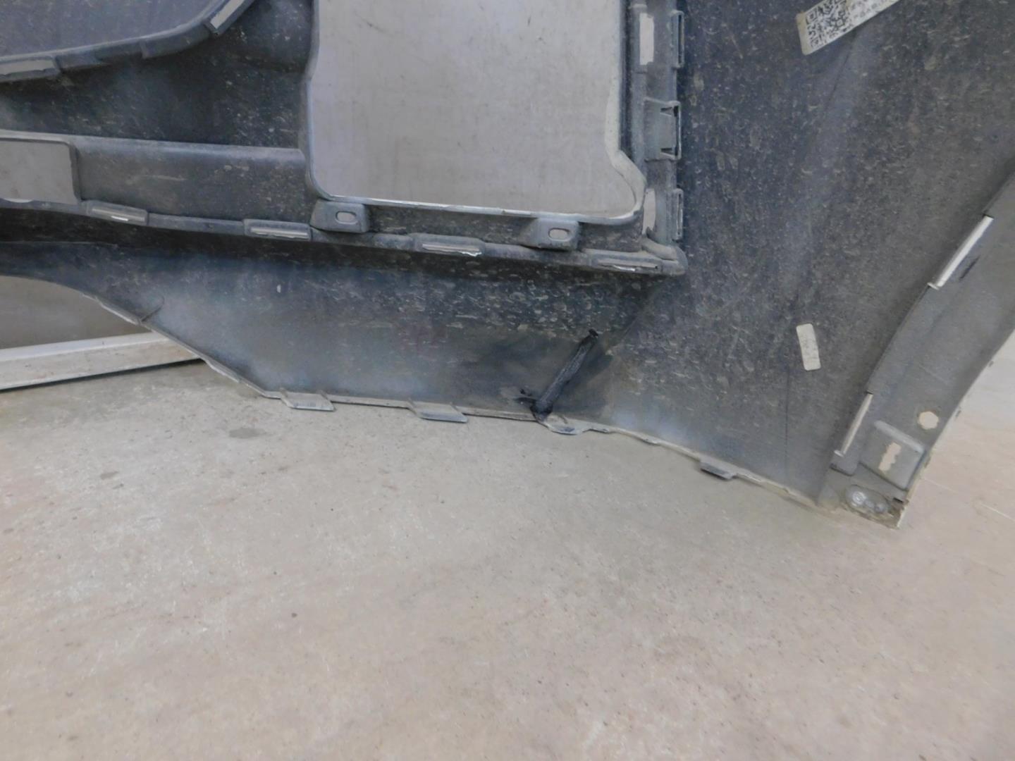 Бампер передний