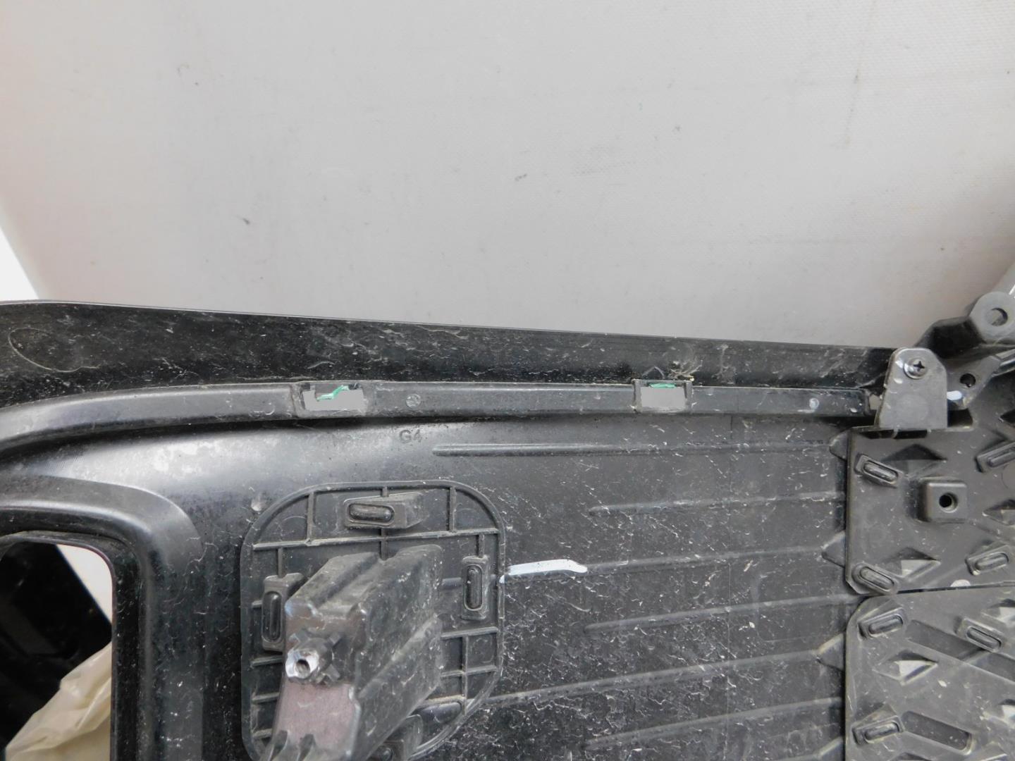 Решетка радиатора