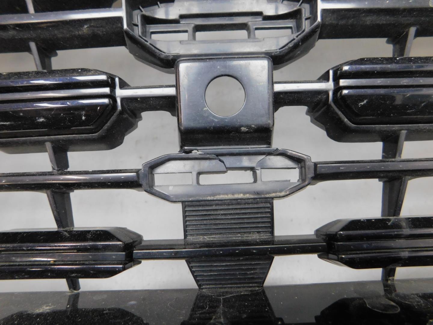 Решетка радиатора