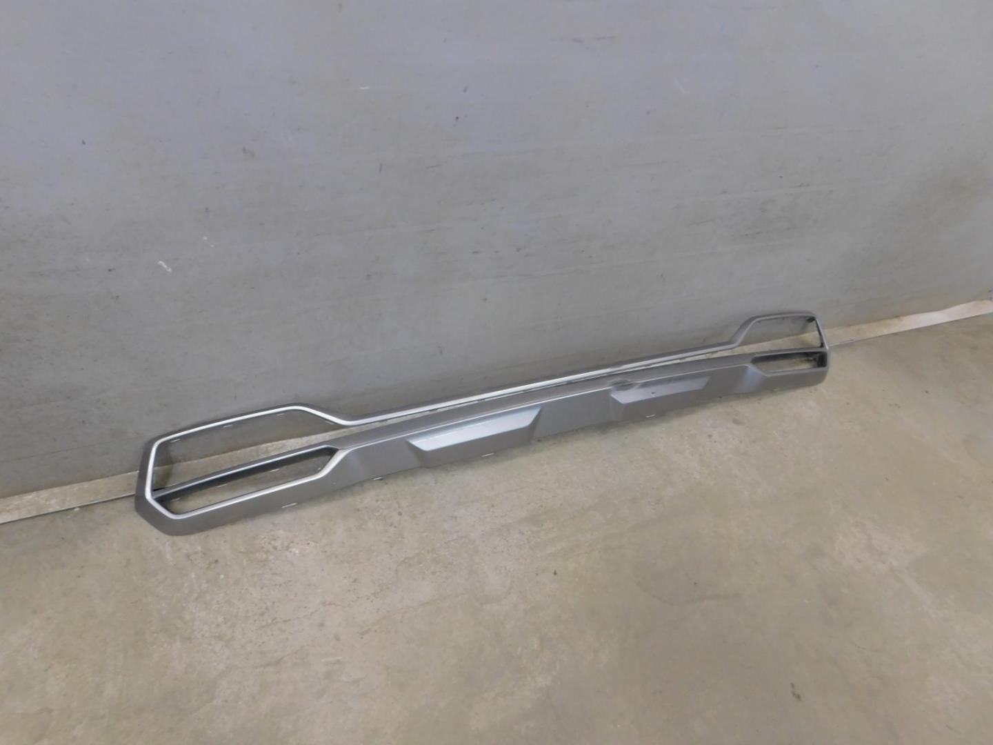 Накладка заднего бампера