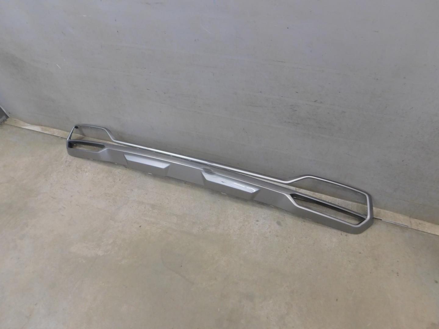 Накладка заднего бампера