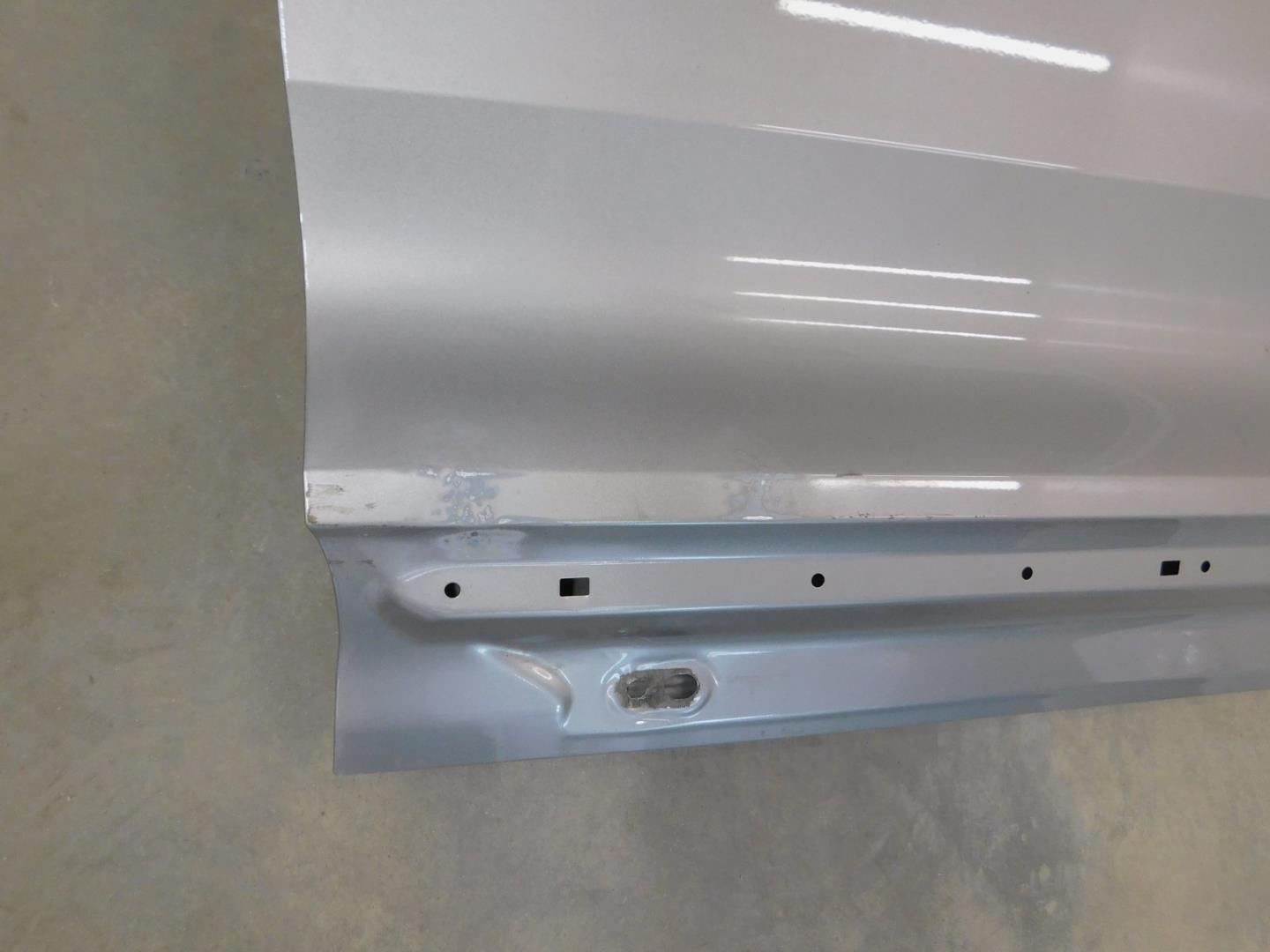 Дверь передняя правая