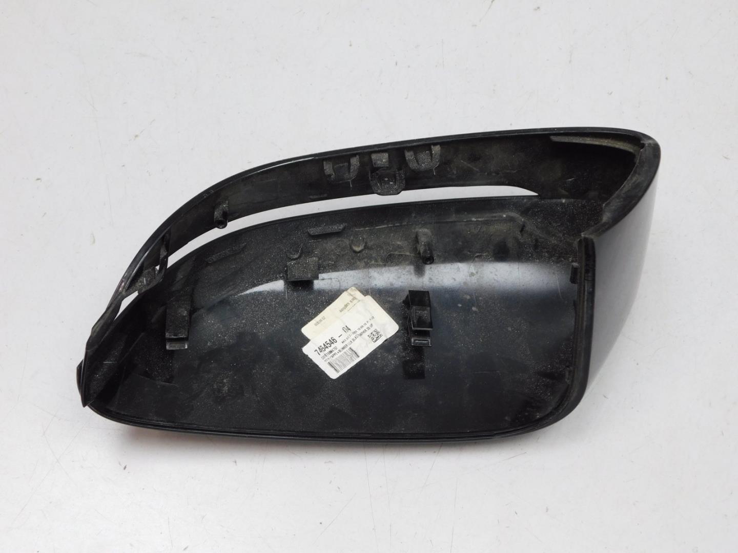 Накладка зеркала правого