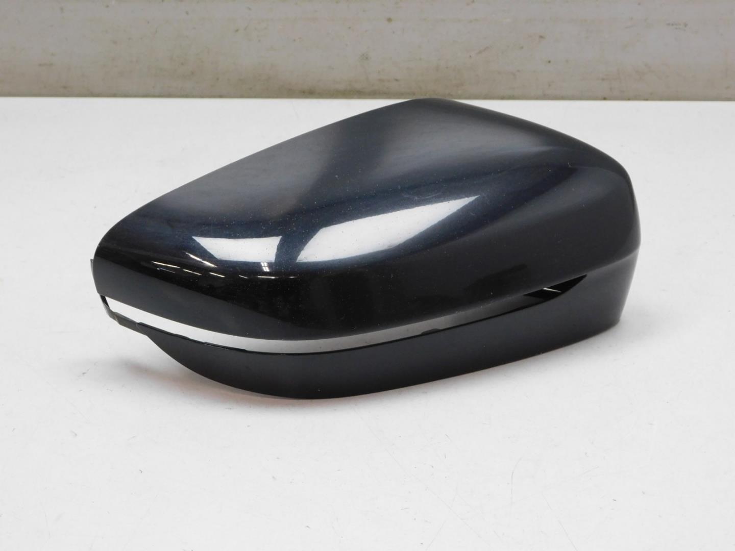 Накладка зеркала правого