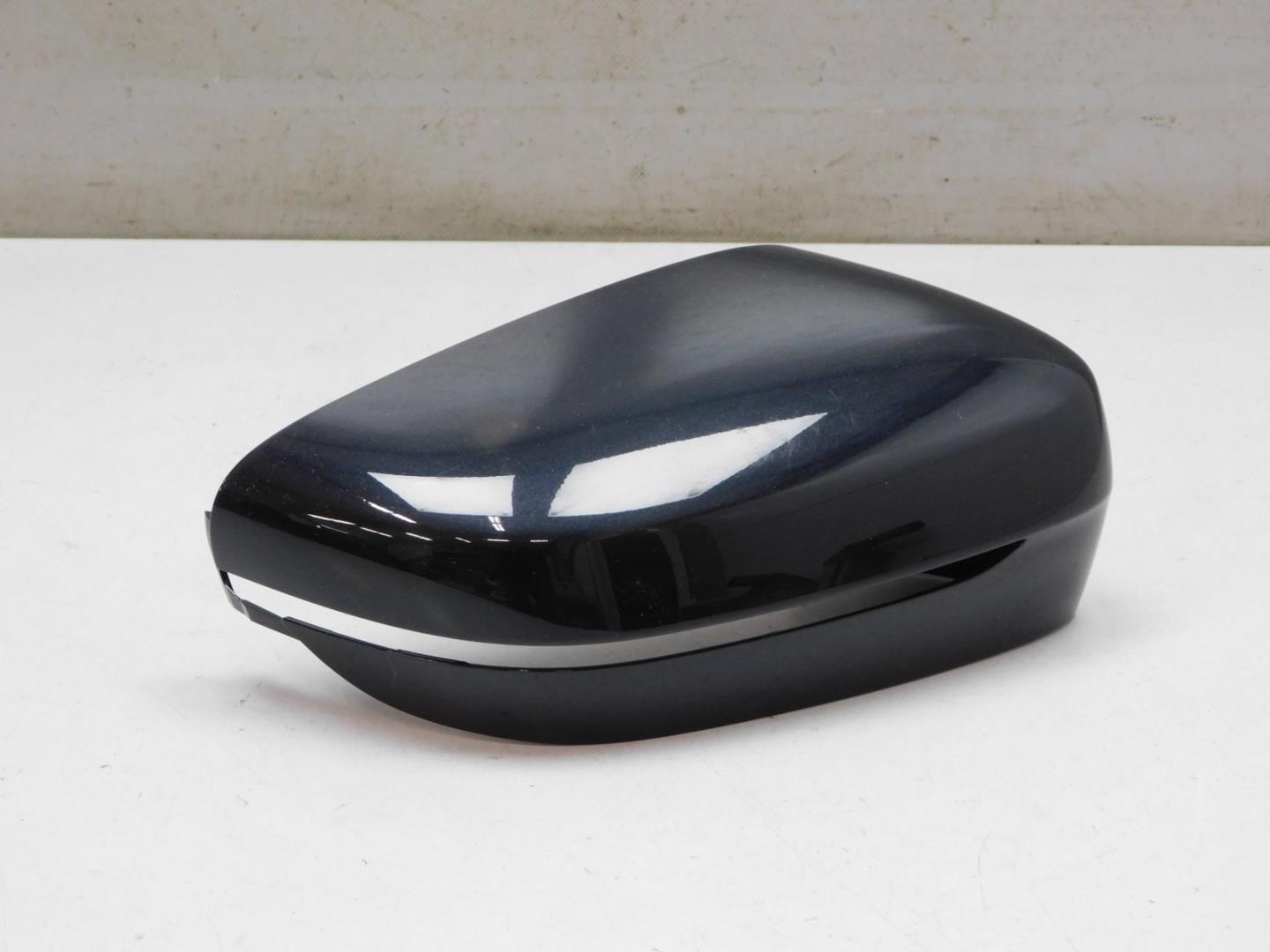 Накладка зеркала правого