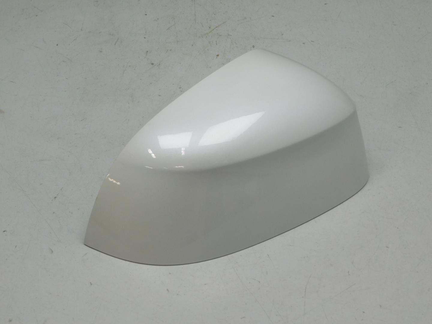 Накладка зеркала правого