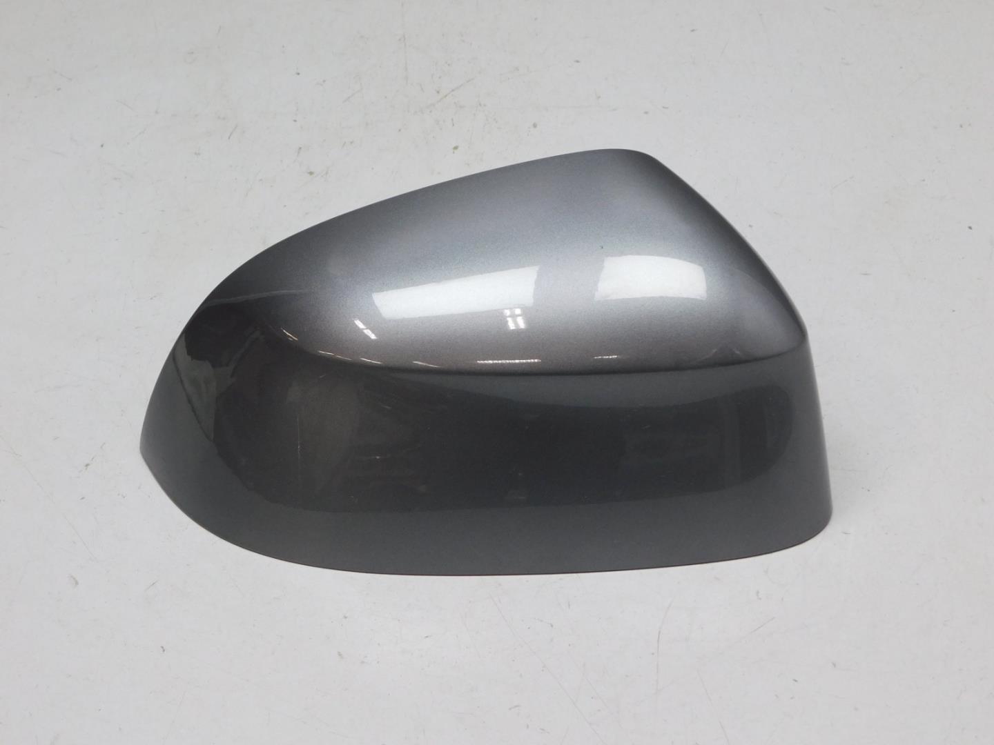 Накладка зеркала правого