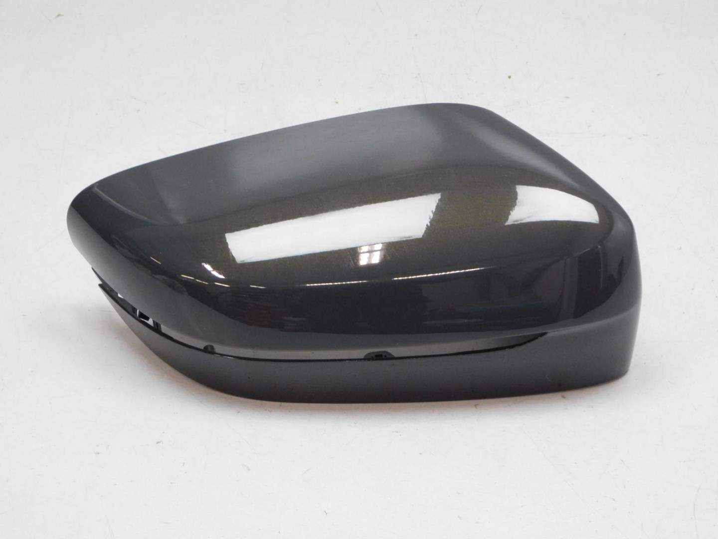 Накладка зеркала правого