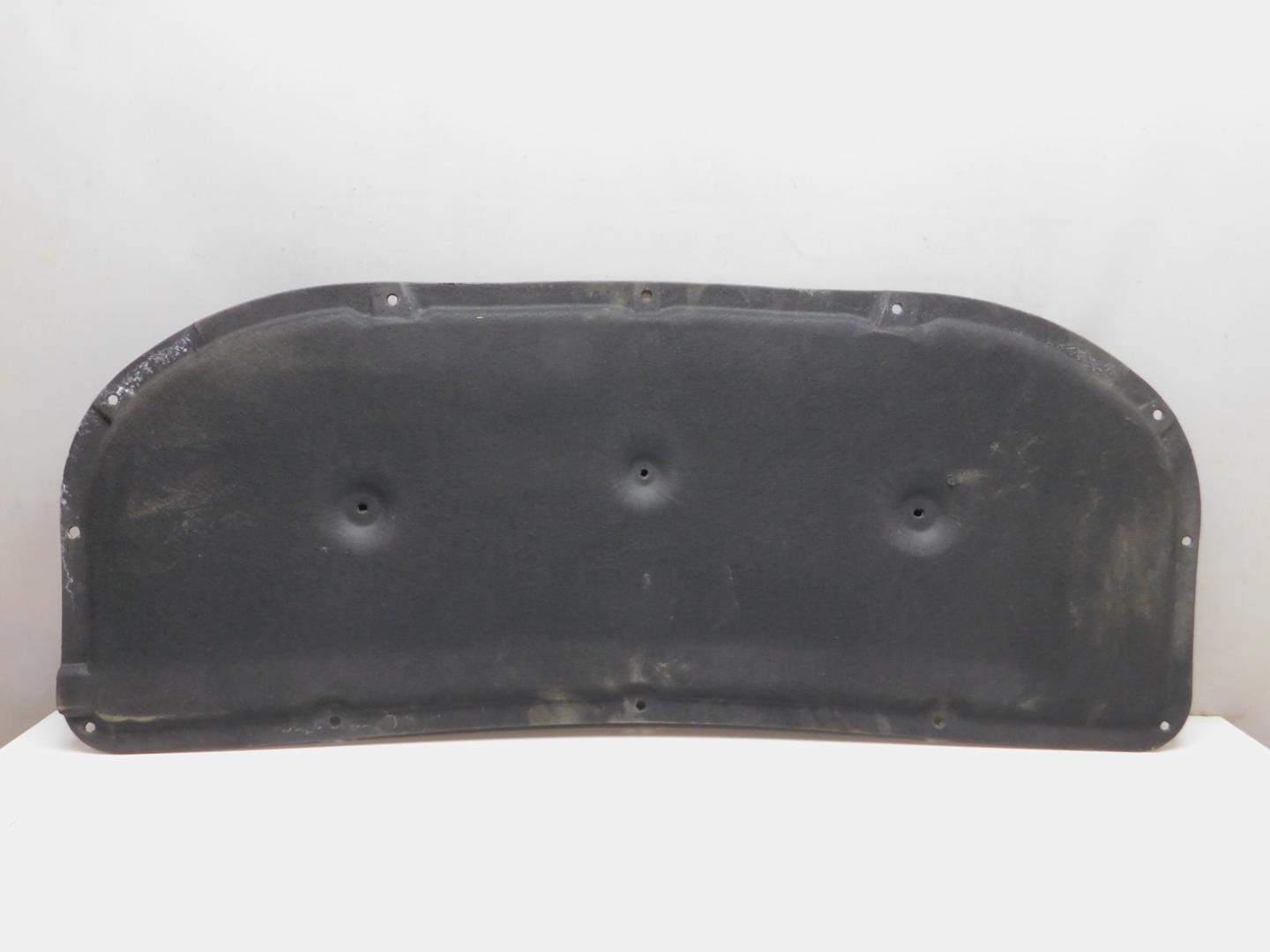 Шумоизоляция капота