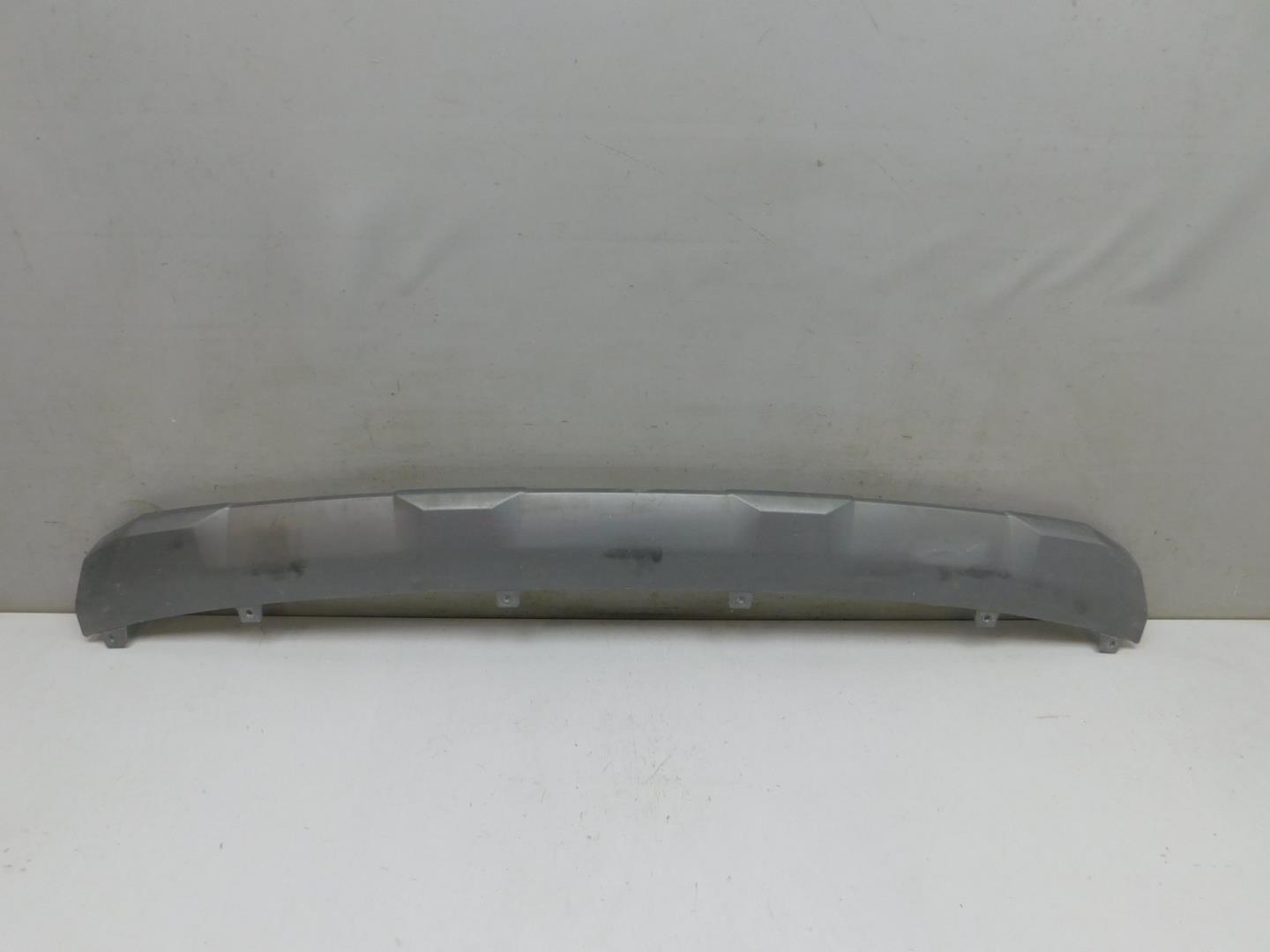 Накладка переднего бампера